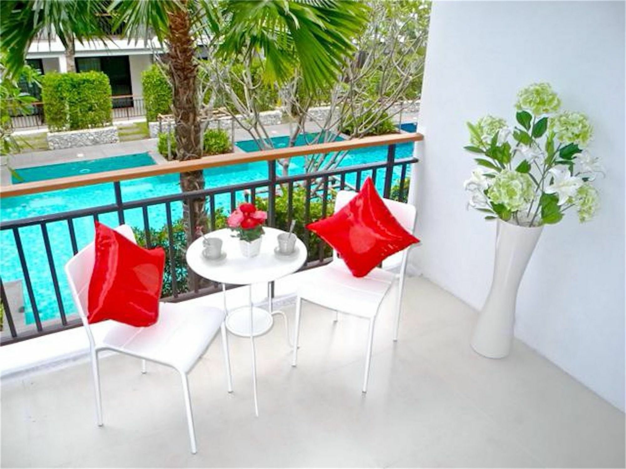 Title Rawai 2-Bedroom Apartment Pool View Exteriér fotografie